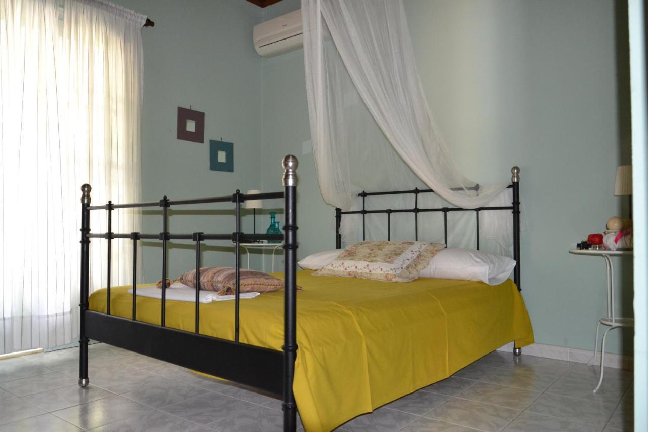 Mihaila Seaside: 2 Bedroom Bungalows Kefalonia Spartia  Exteriör bild
